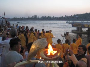 Geier in Orcha, der HundertfĂŒnfjĂ€hrige Swami Yogananda in Rishikesh